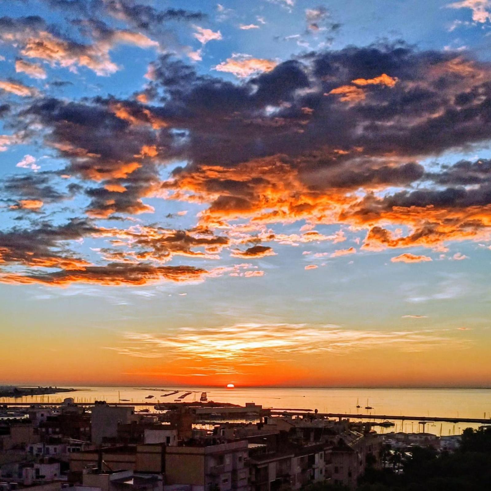 Ático de lujo con vistas al mar Apartamento Sant Carlos de la Ràpita Exterior foto